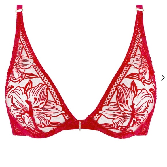 AUBADE Coeur à Corps
Underwires triangle bra - Picture 1 of 8